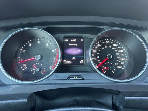 Used 2021 Volkswagen Tiguan S image 13
