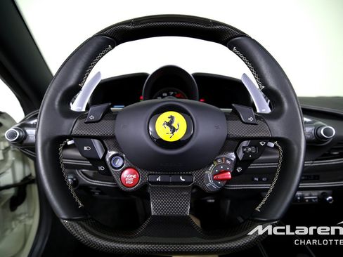 Used 2022 Ferrari F8 Tributo RWD image 15