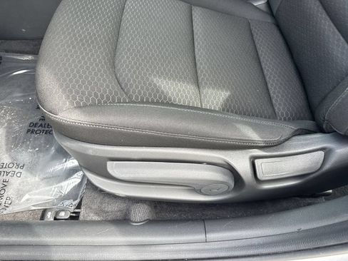 Used 2020 Hyundai Elantra Value Edition w/ Winter Weather Package FWD image 40