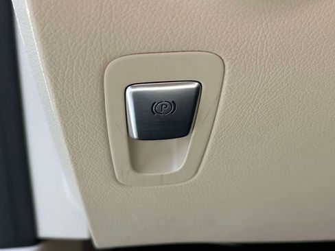 Used 2022 Mercedes-Benz GLC 300 GLC 300 image 22