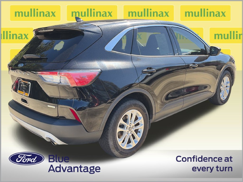 Certified 2020 Ford Escape SE FWD image 4