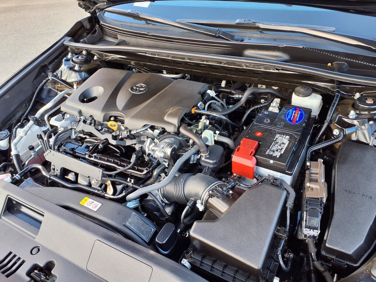 Used 2024 Toyota Camry SE FWD image 8
