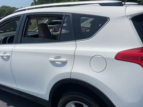 Used 2013 Toyota RAV4 XLE AWD/4WD image 7