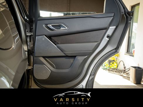 Used 2022 Land Rover Range Rover Velar R-Dynamic S image 25