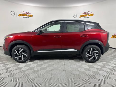 New 2026 Nissan Kicks SV image 2