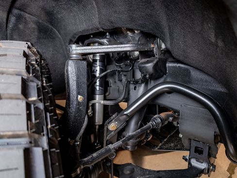 Used 2025 GMC Sierra 2500 AT4 w/ AT4 Premium Plus Package image 14