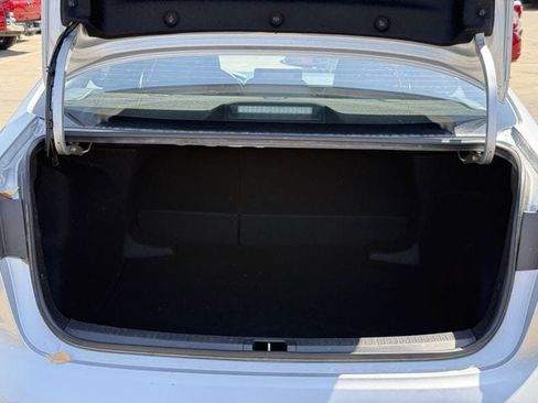 Used 2024 Toyota Corolla LE FWD image 30