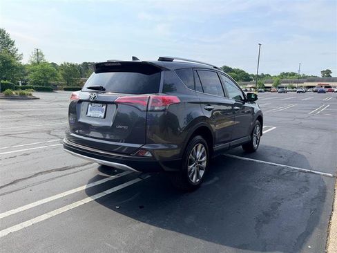 Used 2016 Toyota RAV4 Limited FWD image 5