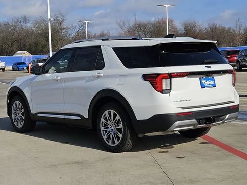 New 2026 Ford Explorer Platinum image 7