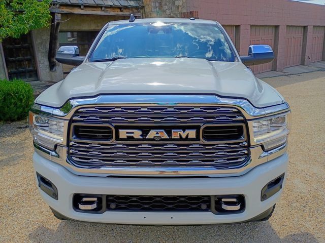 Used 2022 RAM 3500 Limited AWD/4WD image 4