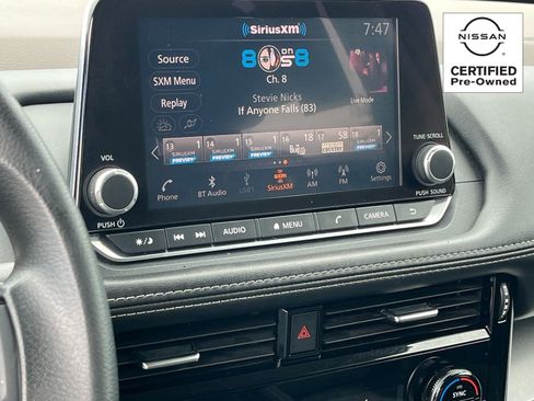 Certified 2023 Nissan Rogue SV FWD image 24