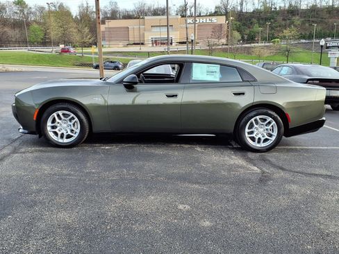 New 2026 Dodge Charger R/T image 2