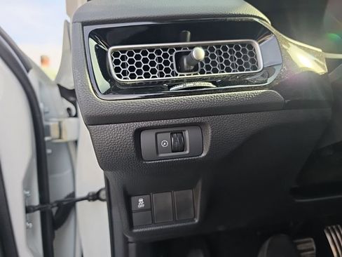 Used 2025 Honda Civic Sport image 18