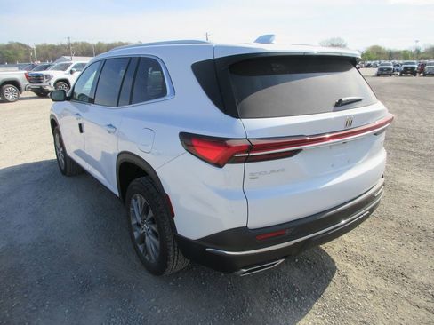 New 2026 Buick Enclave Preferred AWD/4WD image 7