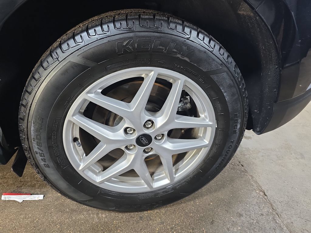 Used 2024 Ford Edge SEL AWD/4WD image 31