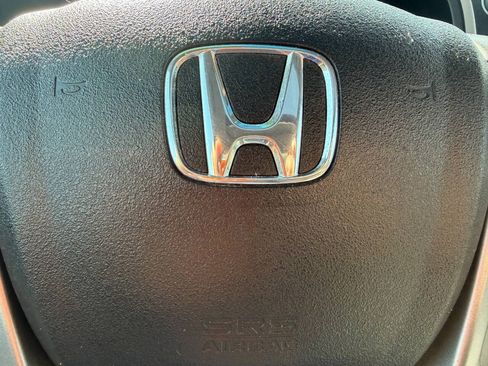 Used 2011 Honda Pilot EX-L image 22