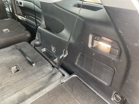 Used 2023 Ford Explorer XLT w/ Equipment Group 202A image 66