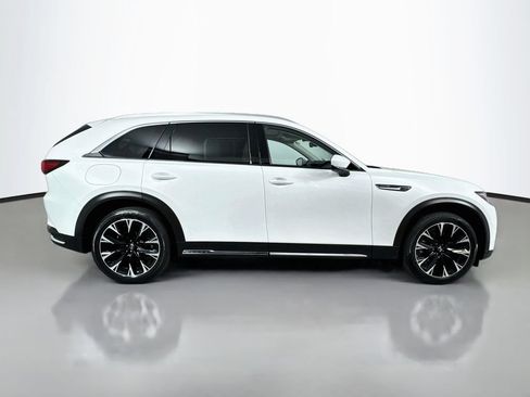Used 2024 MAZDA CX-90 Plug-In Hybrid w/ Premium Plus AWD/4WD image 5