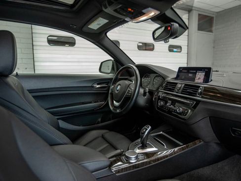 Used 2020 BMW 230i Coupe w/ Premium Package RWD image 16