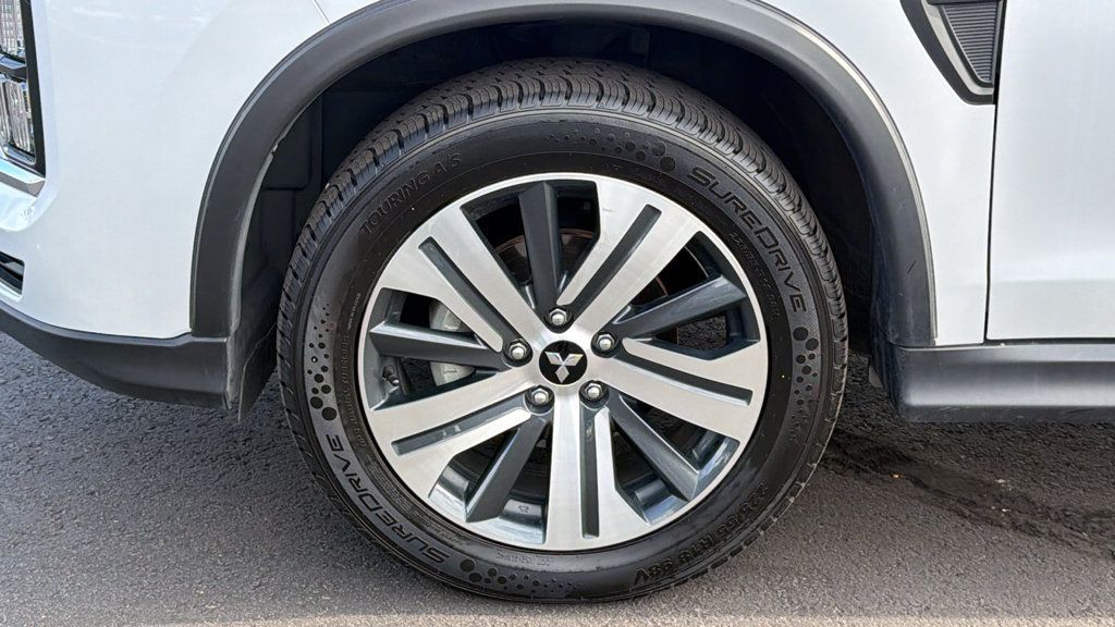 Used 2024 Mitsubishi Outlander Sport ES AWD/4WD image 9