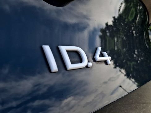 Used 2023 Volkswagen ID.4 Pro RWD image 30