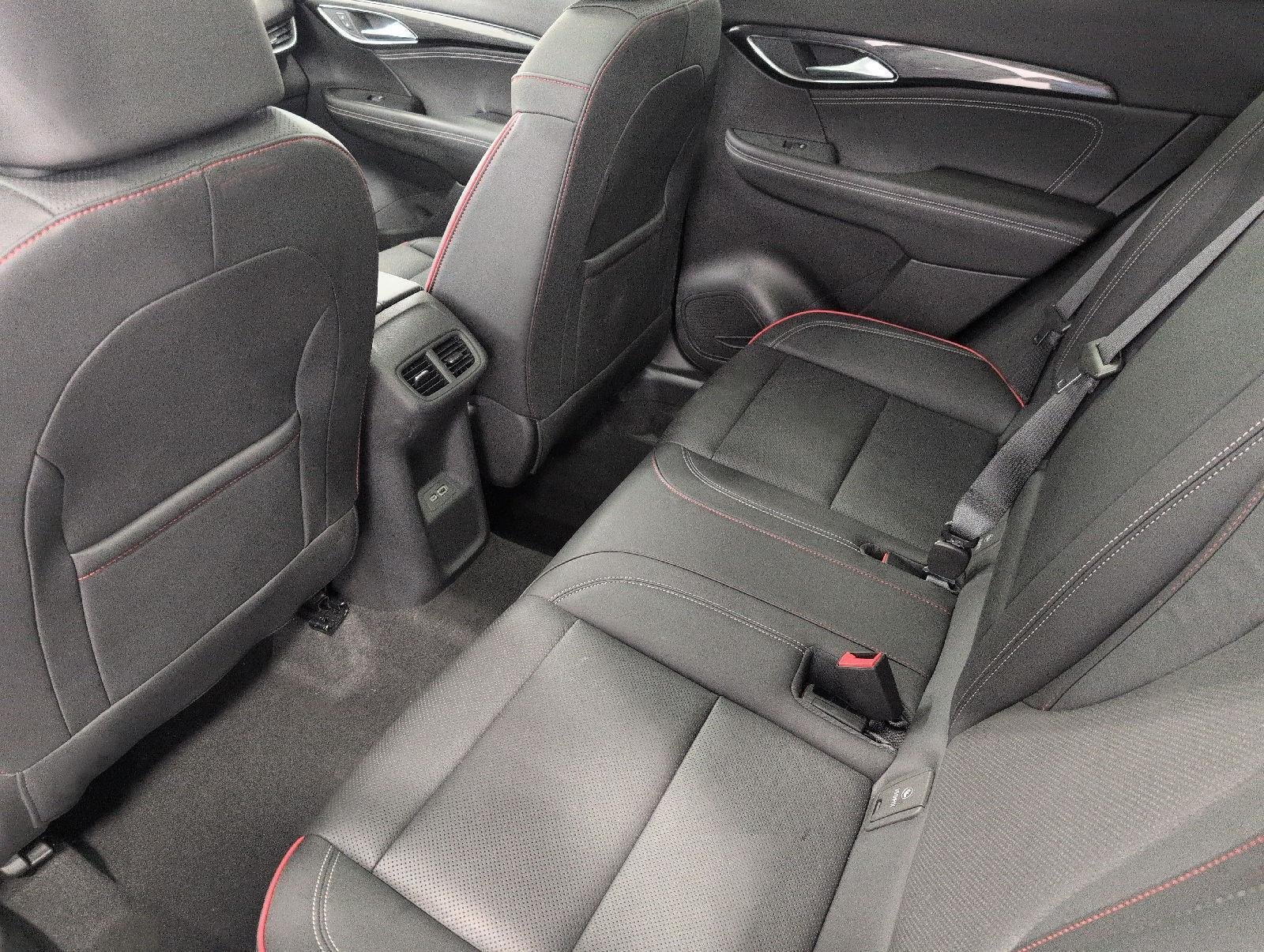 Used 2023 Buick Envision Essence w/ Sport Touring Package AWD/4WD image 21
