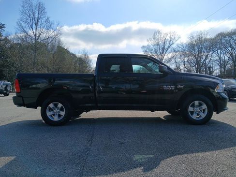 Used 2017 RAM 1500 Express w/ Express Value Package image 5