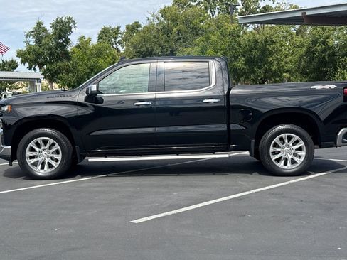 Used 2022 Chevrolet Silverado 1500 LTZ w/ LTZ Premium Package AWD/4WD image 14