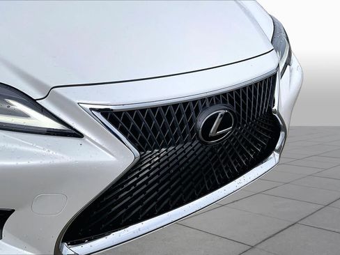Certified 2024 Lexus LS 500 w/ Interior Upgrade Package RWD image 29
