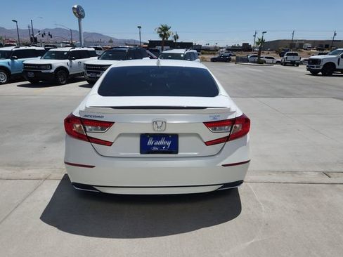 Used 2018 Honda Accord EX-L image 6