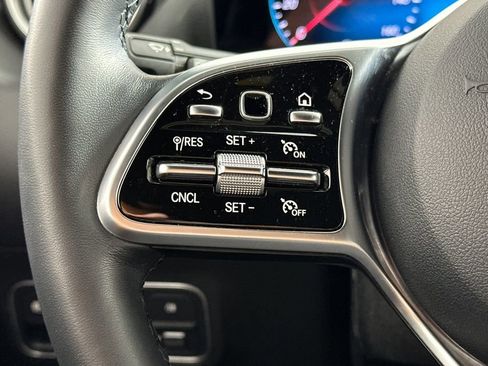 Certified 2023 Mercedes-Benz GLA 250 image 30