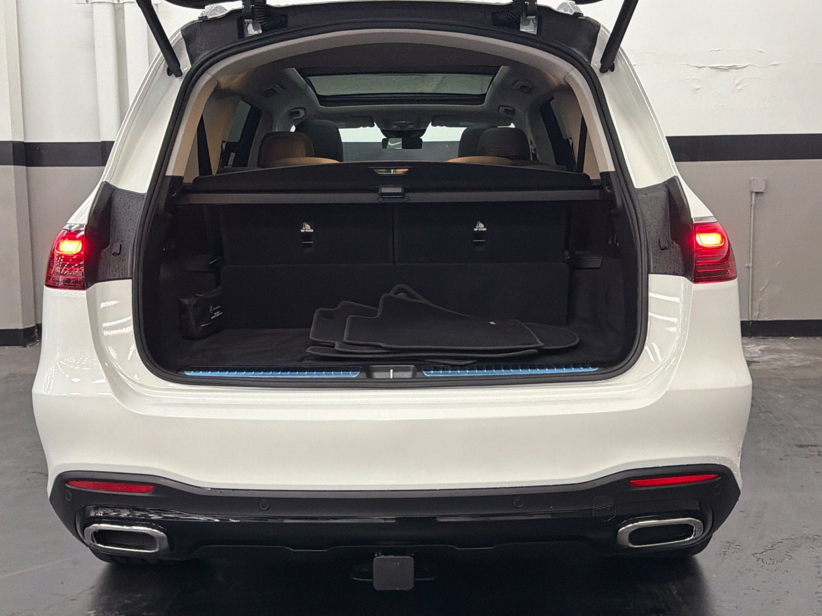 Certified 2026 Mercedes-Benz GLS 450 4MATIC image 16