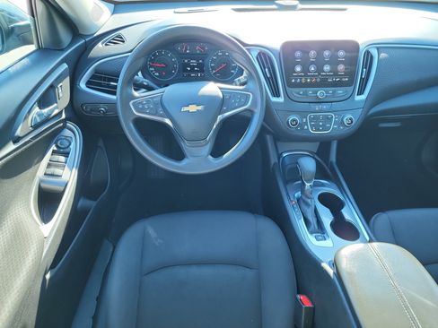 Used 2023 Chevrolet Malibu LT image 12