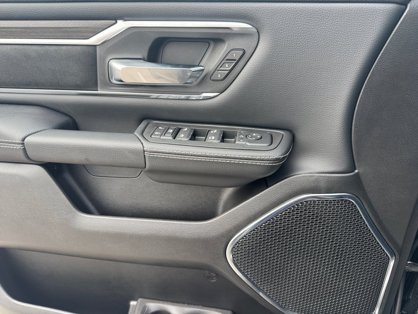 New 2026 RAM 1500 Laramie w/ Night Edition AWD/4WD image 29