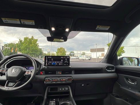 Used 2026 Honda Pilot TrailSport image 22