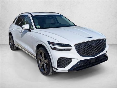 Used 2025 Genesis GV70 3.5T Sport w/ Sport Advanced Package image 3