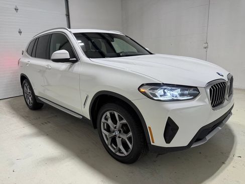 Used 2024 BMW X3 xDrive30i AWD/4WD image 3