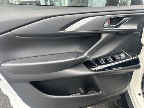 Used 2022 MAZDA CX-9 Touring image 35