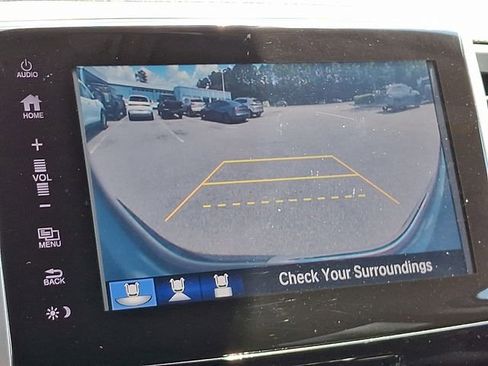 Used 2020 Honda Ridgeline Sport image 21