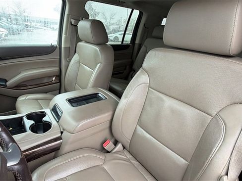 Used 2015 GMC Yukon XL SLT w/ Open Road Package image 19