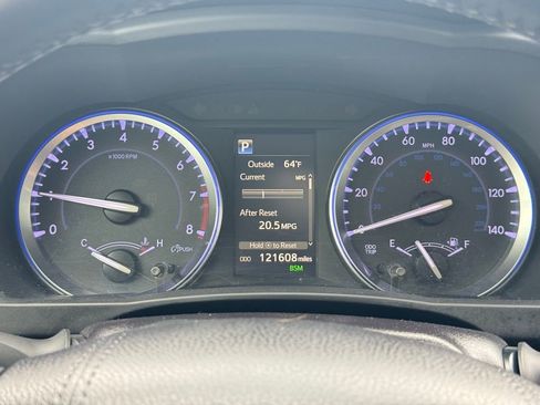 Used 2018 Toyota Highlander XLE image 34