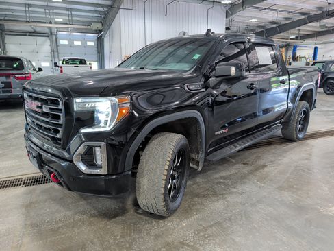 Used 2021 GMC Sierra 1500 AT4 w/ AT4 Premium Package AWD/4WD image 6