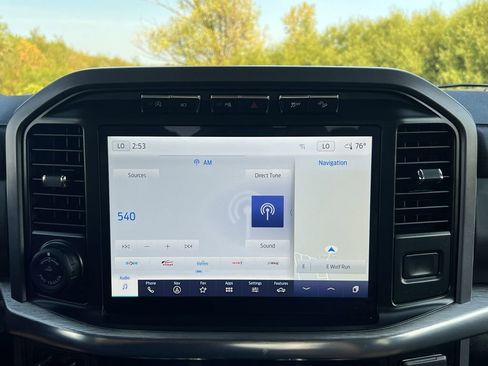 Used 2023 Ford F150 Lariat w/ Equipment Group 502A High image 26