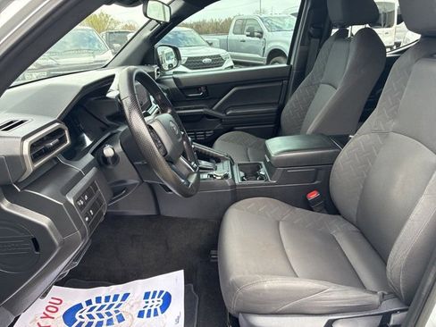 Used 2024 Toyota Tacoma SR image 19