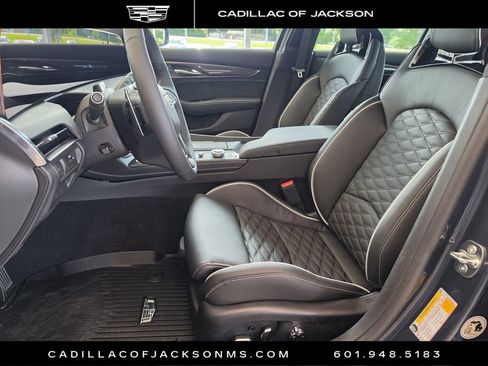 New 2026 Cadillac CT5 V Blackwing w/ Carbon Fiber 2 Package RWD image 6