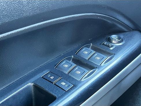 Used 2021 Chevrolet Colorado ZR2 image 18