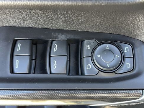 Used 2021 GMC Sierra 1500 AT4 w/ AT4 Premium Package AWD/4WD image 24