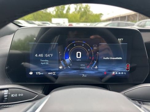 New 2026 Chevrolet Equinox LT AWD/4WD image 17