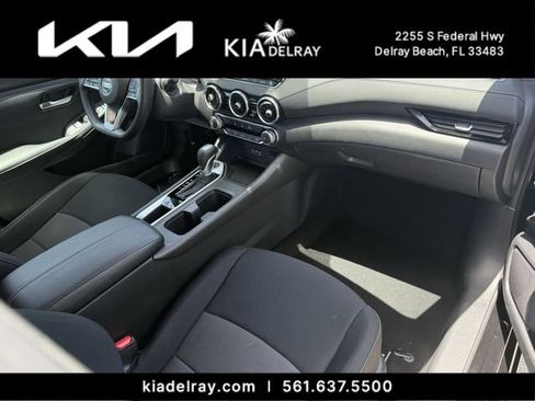 Used 2023 Nissan Sentra SV FWD image 9