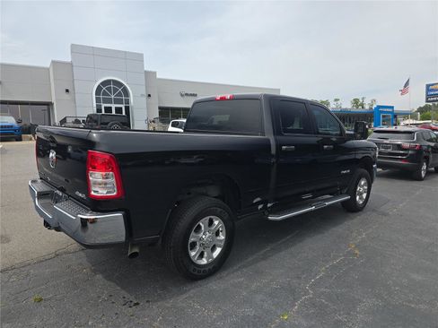 Used 2024 RAM 2500 Big Horn w/ Bed Utility Group AWD/4WD image 3